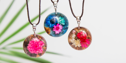 5 Dazzling Ways to Use Your Jewelry as Decor When You’re Not Wearing It